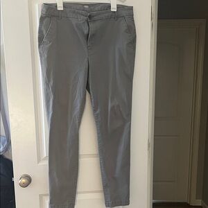 Woman’s Gray Pants